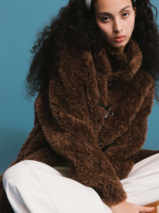 ONE BY CUBIC Hign Collar Furry Wool Coat