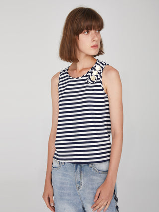 Sleeveless Round Neck Buttoned Top