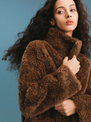 ONE BY CUBIC Hign Collar Furry Wool Coat