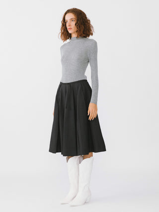 Turtle Neck All-Wool Knit Top